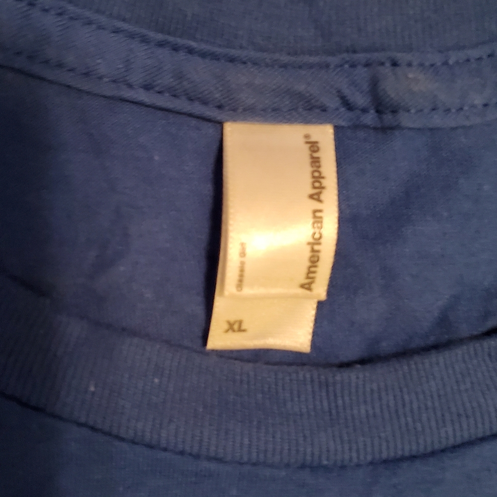 NWOT I ❤ Buffalo Hockey Women's XL T-shirt - Picture 3 of 3